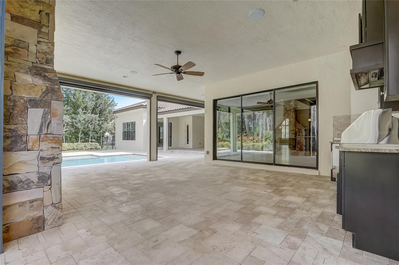 WATERSTONE - Residential