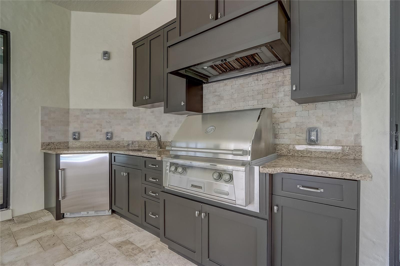 WATERSTONE - Residential