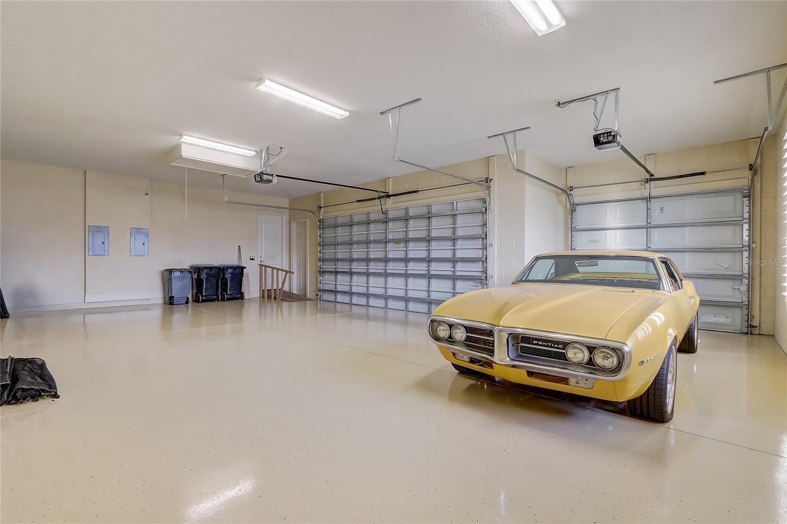 WATERSTONE - Residential