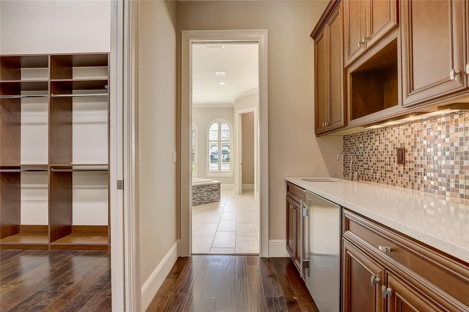 WATERSTONE - Residential