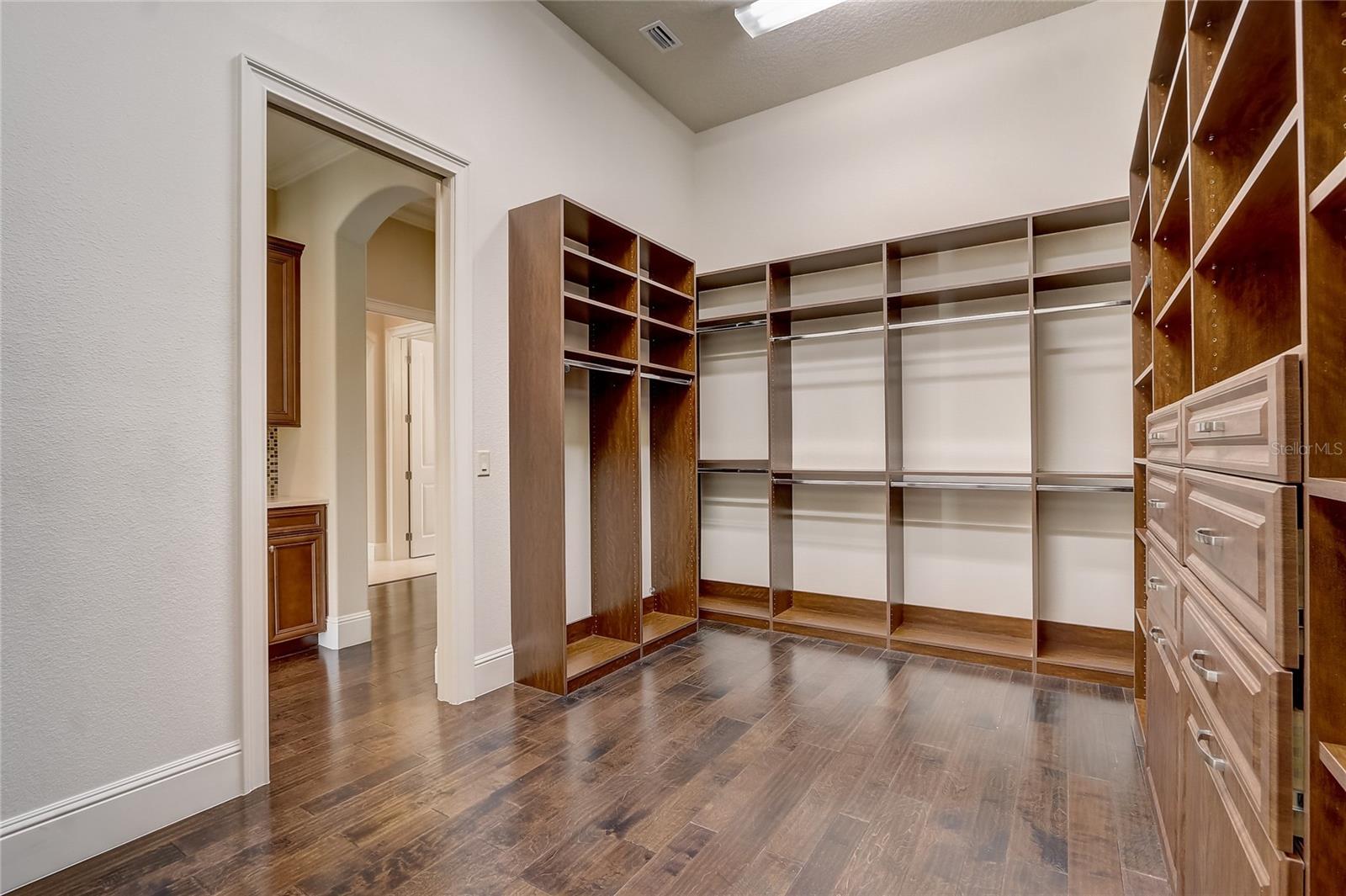 WATERSTONE - Residential