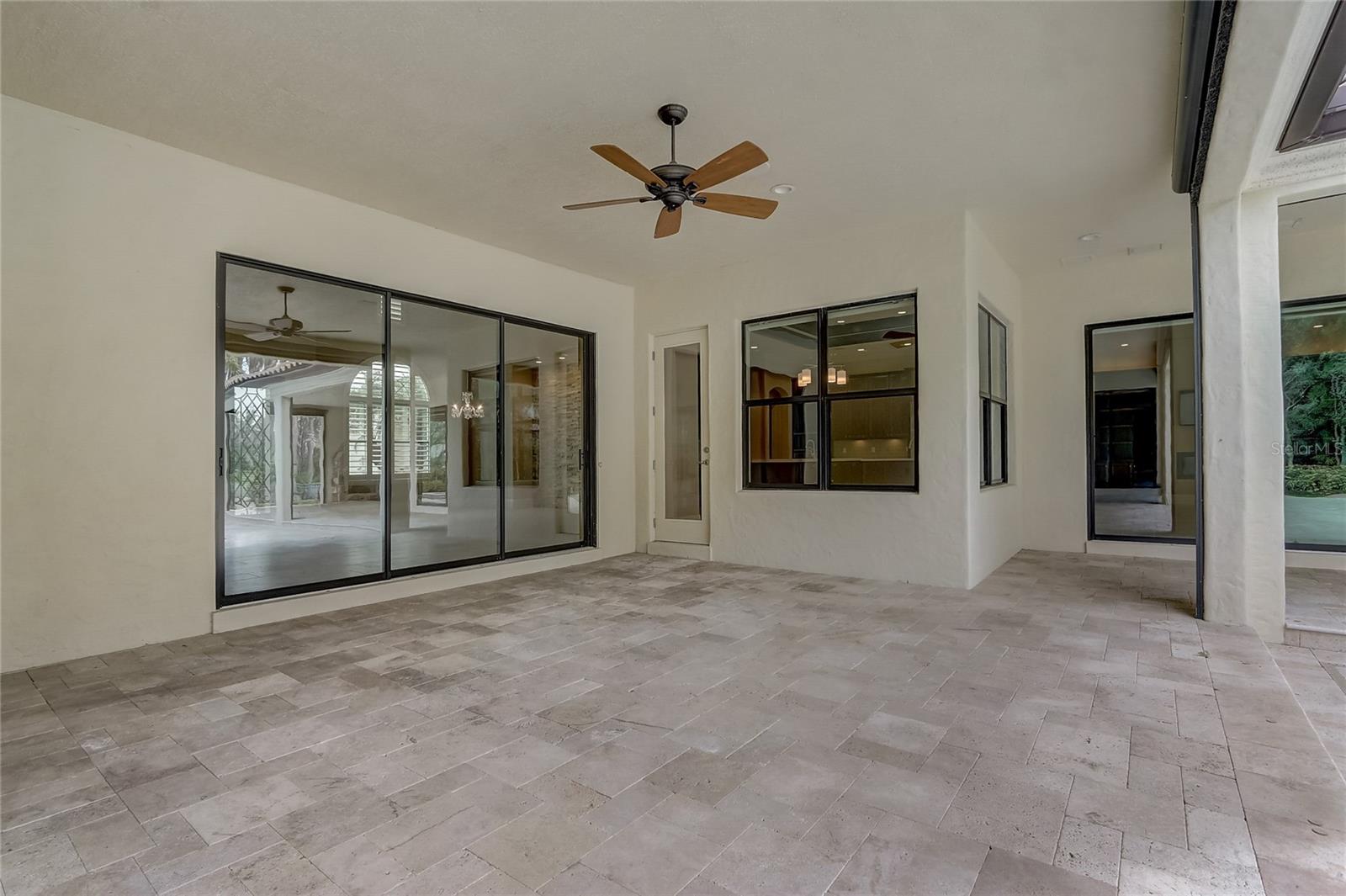 WATERSTONE - Residential