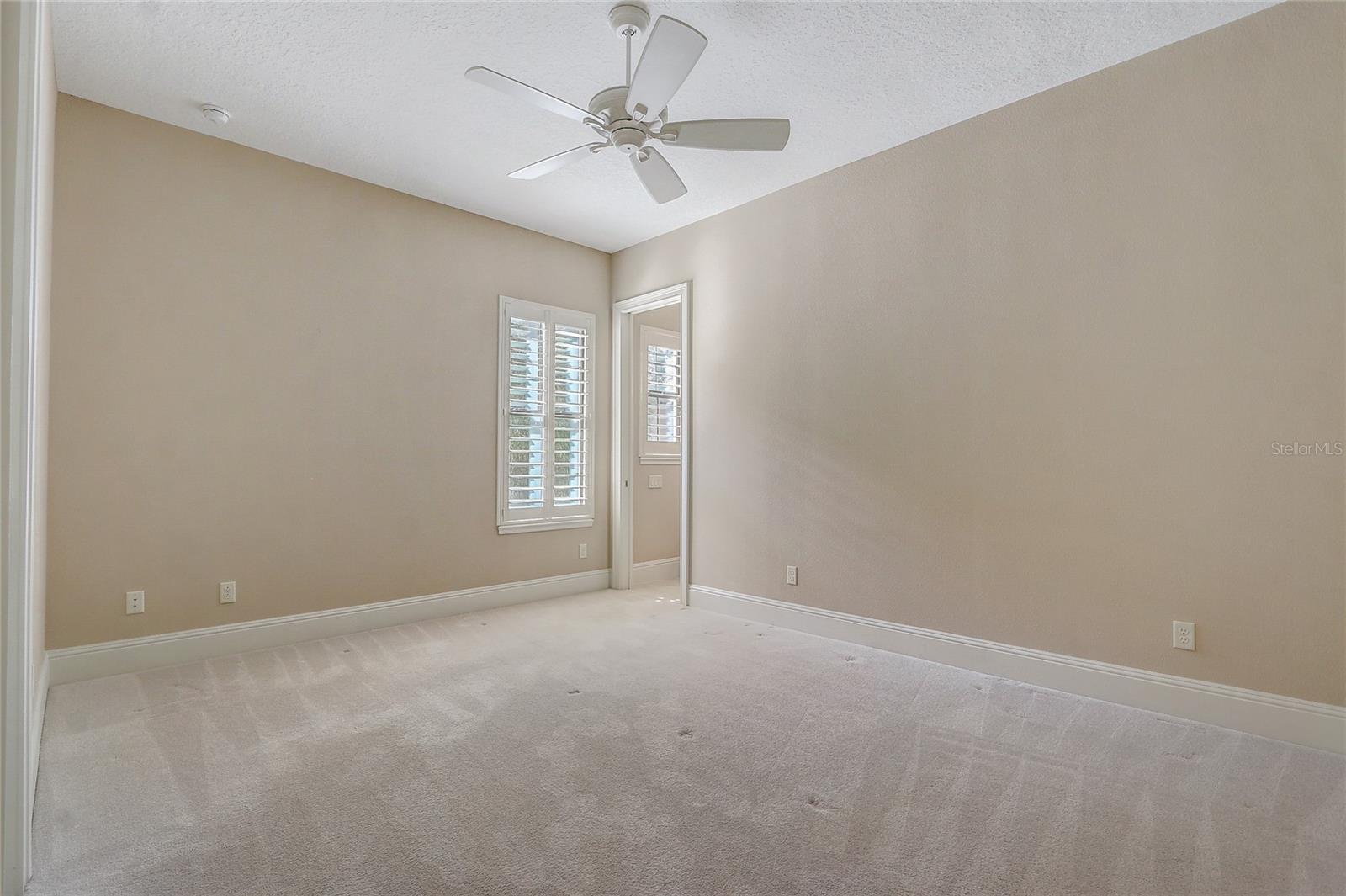 WATERSTONE - Residential