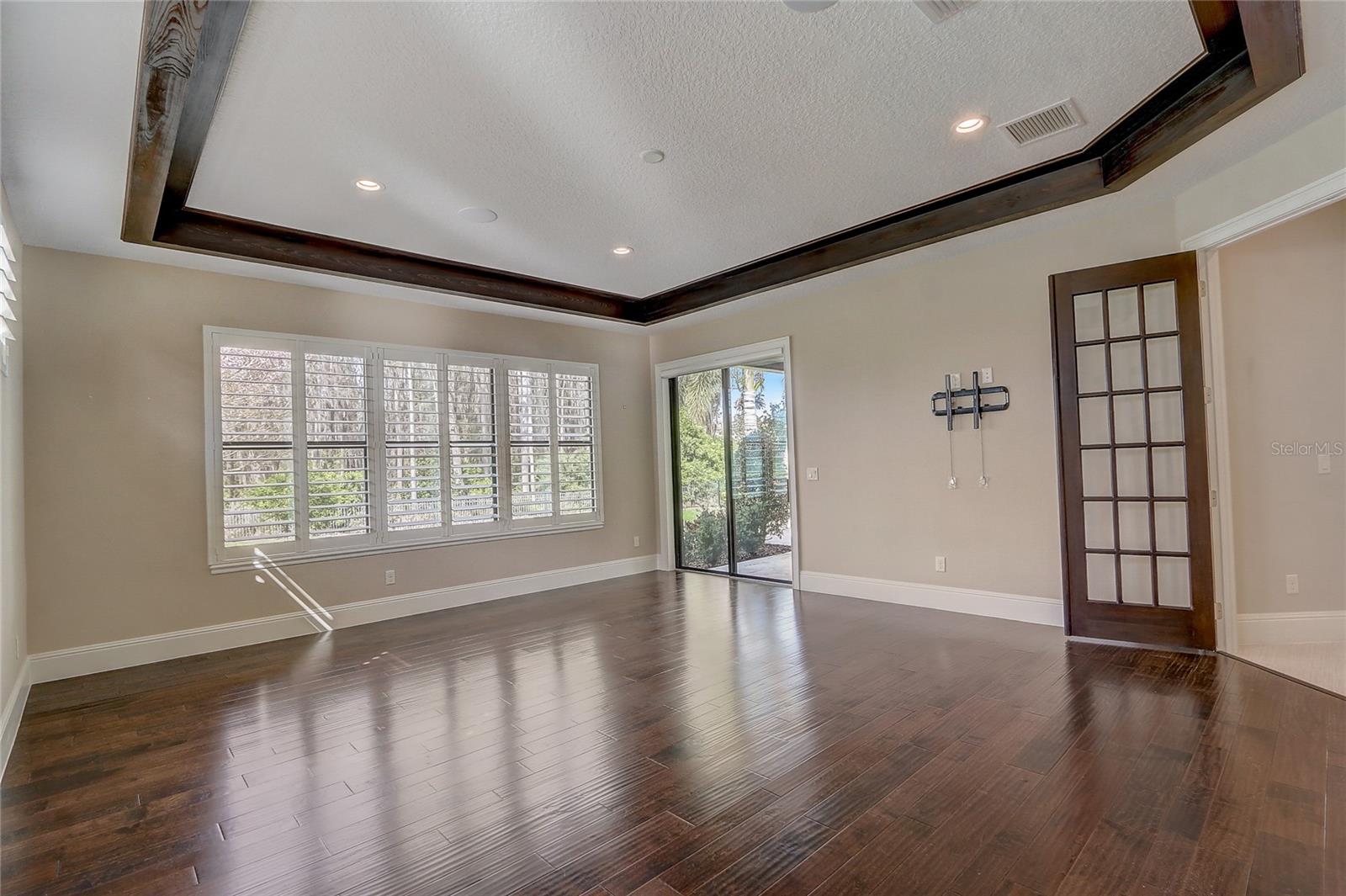 WATERSTONE - Residential