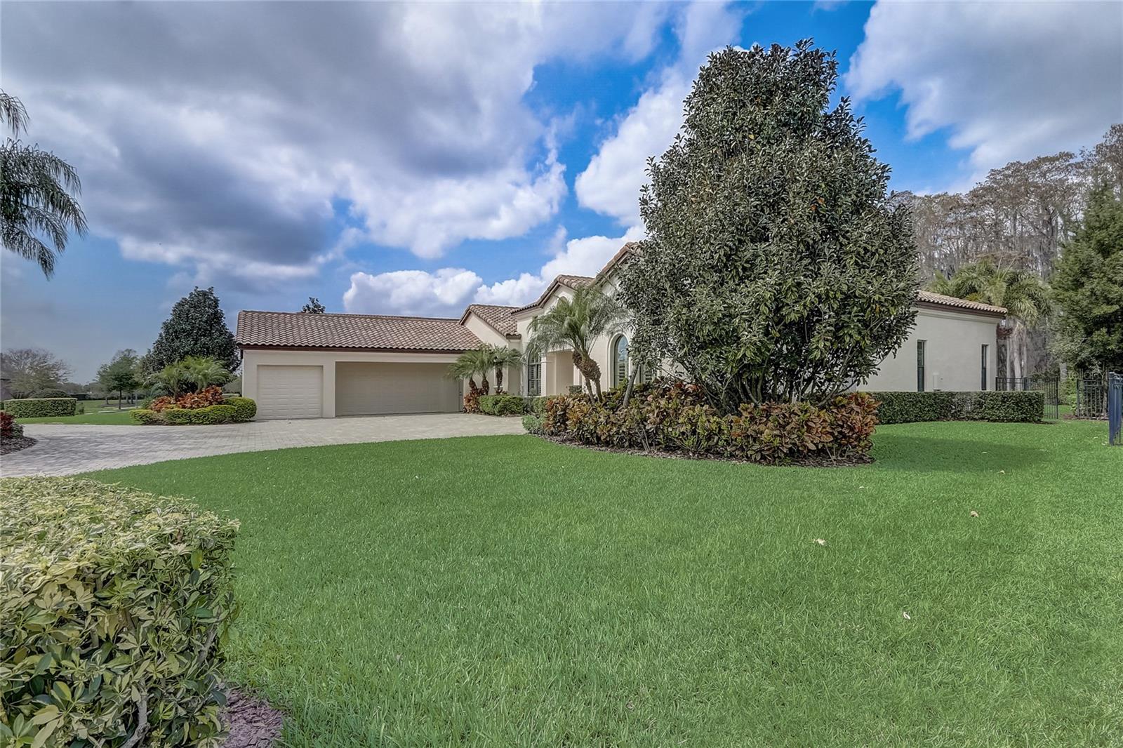 WATERSTONE - Residential