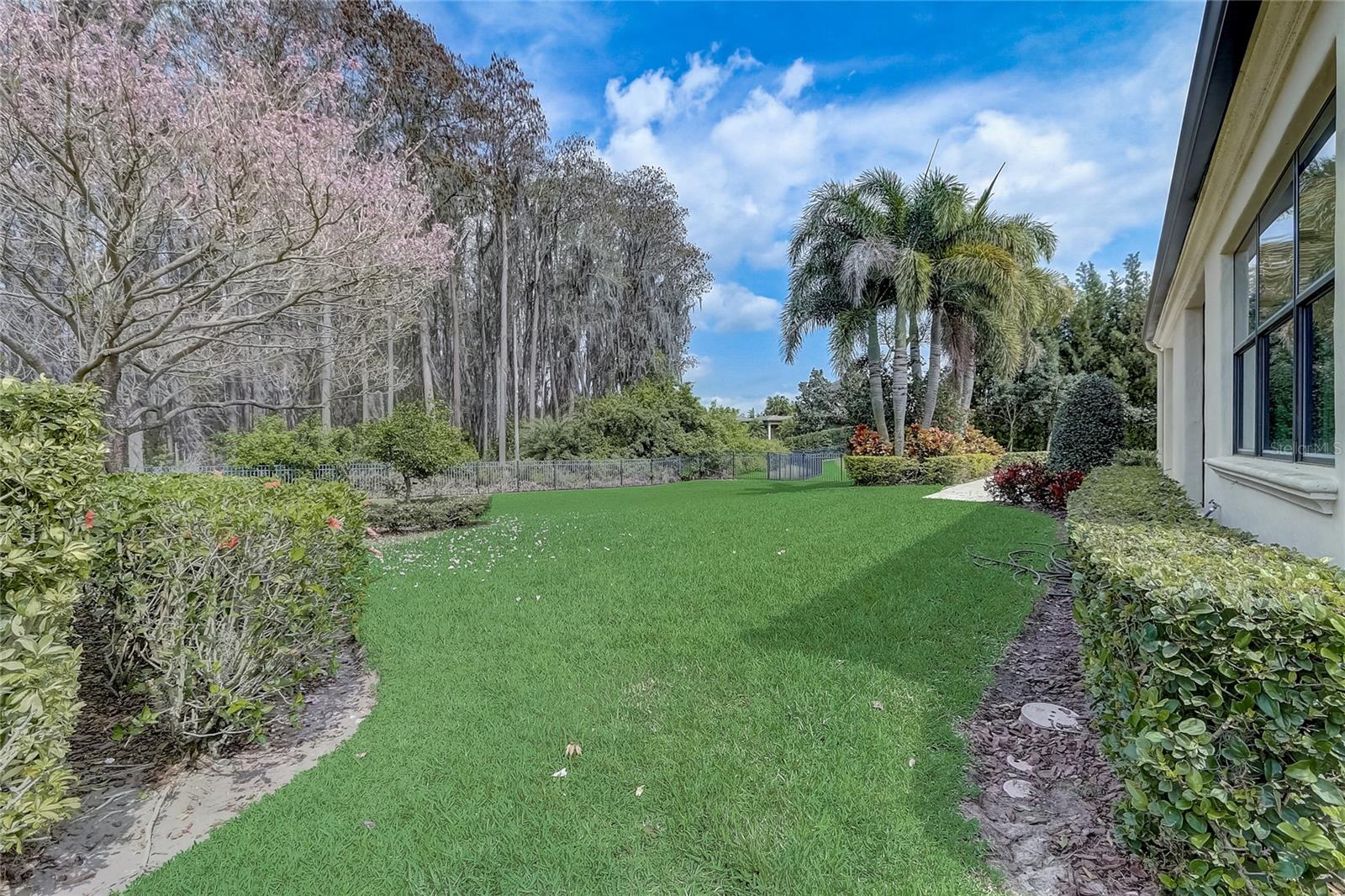 WATERSTONE - Residential