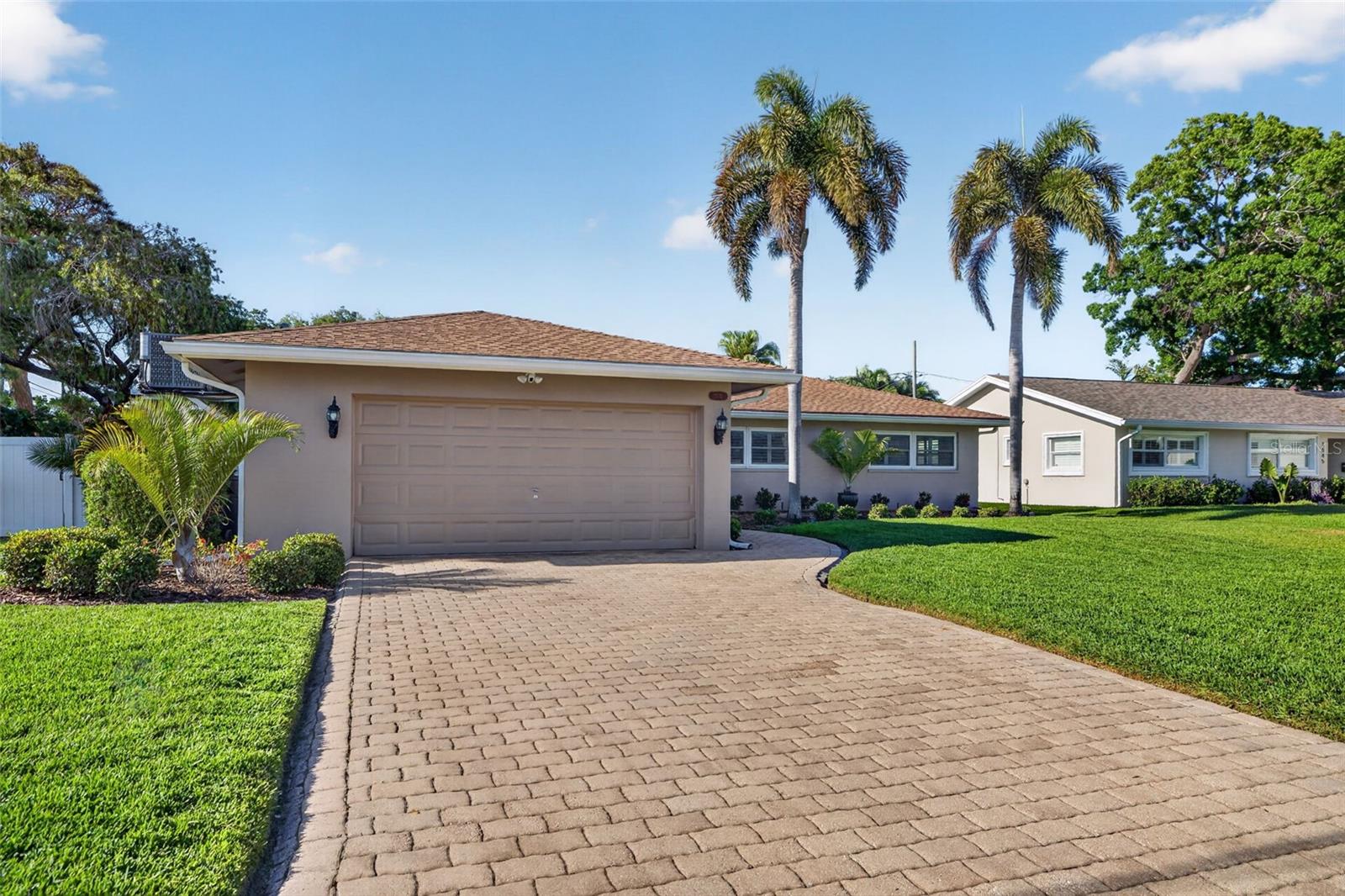 SHORE ACRES VENICE SEC 2ND REP - Residential