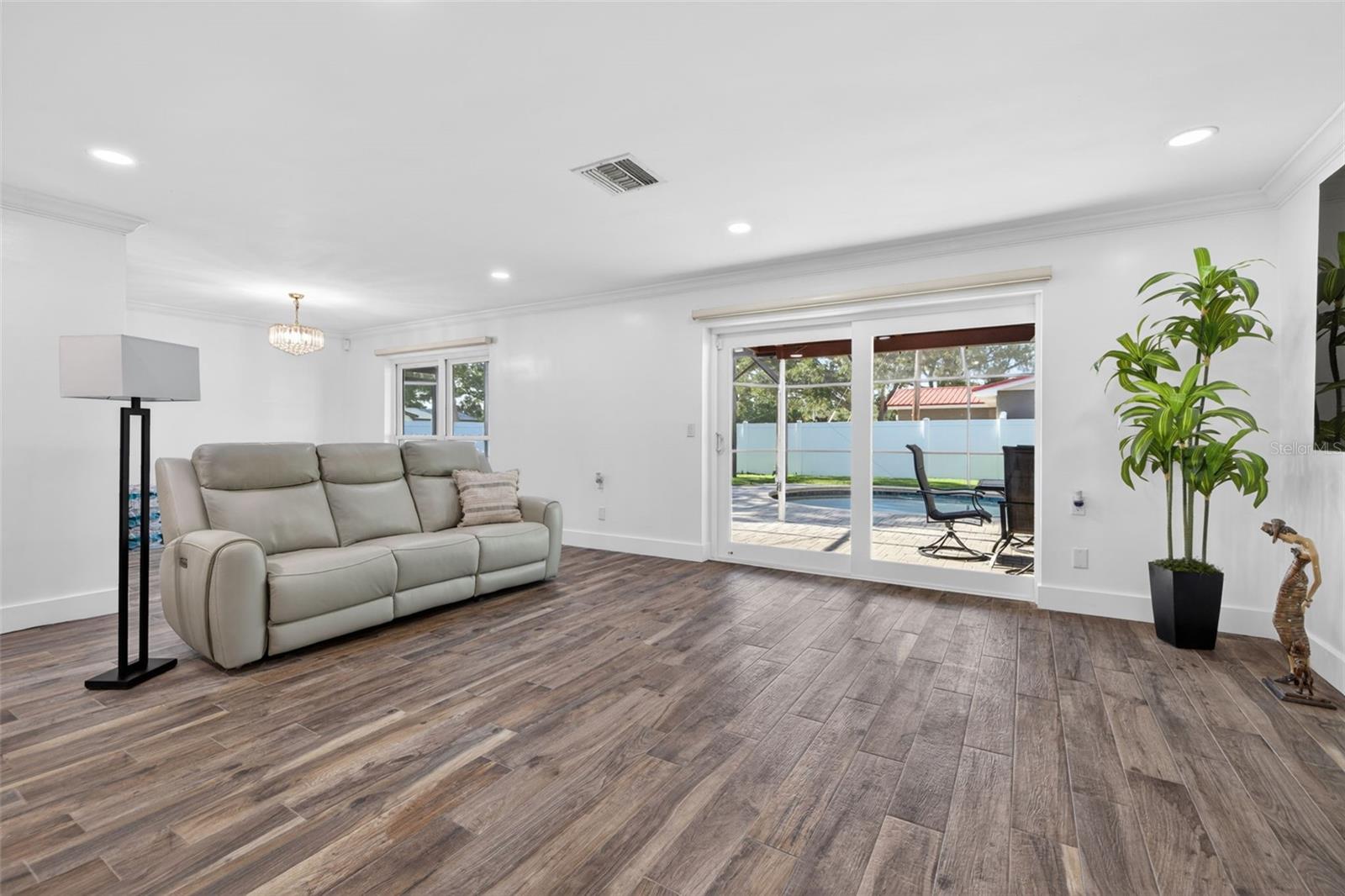 SHORE ACRES VENICE SEC 2ND REP - Residential