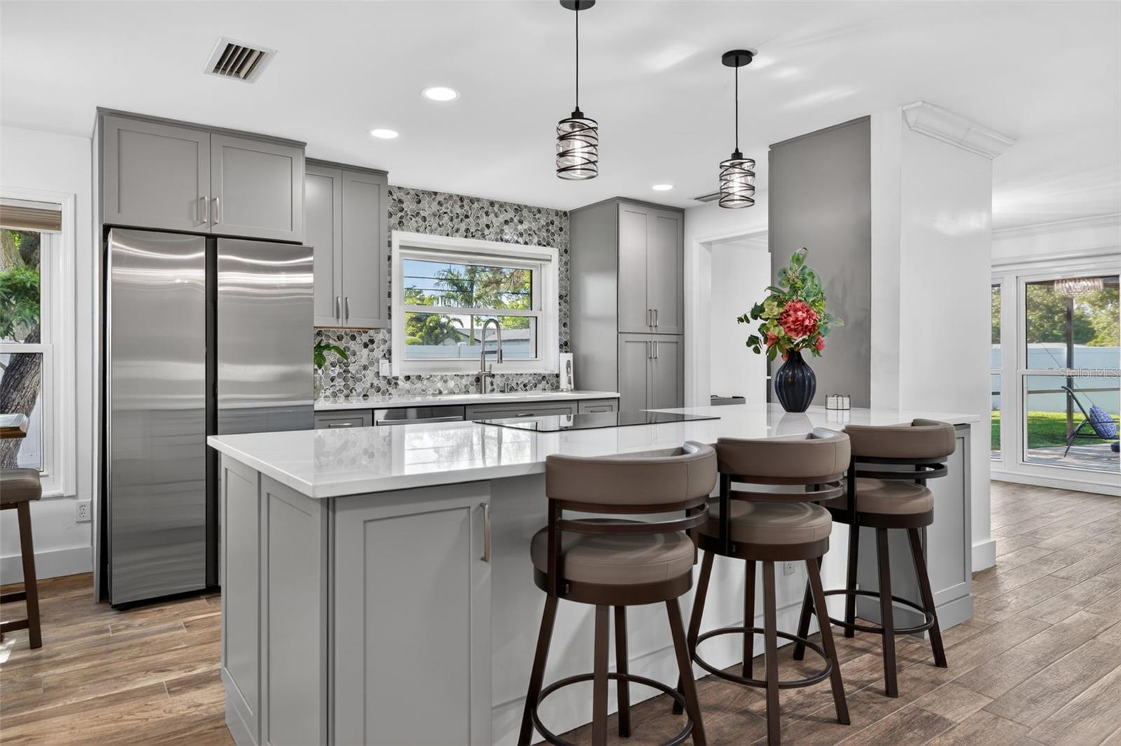 SHORE ACRES VENICE SEC 2ND REP - Residential