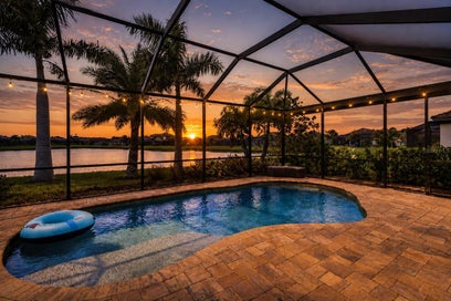 10107 CARNOUSTIE PLACE BRADENTON FL 34211
