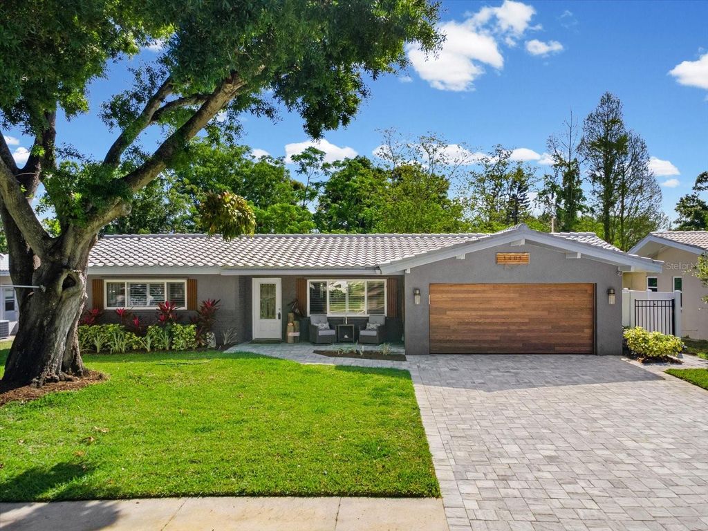 Photo of 1405 Embassy Drive, Clearwater, FL 33764 (MLS # TB8495468)