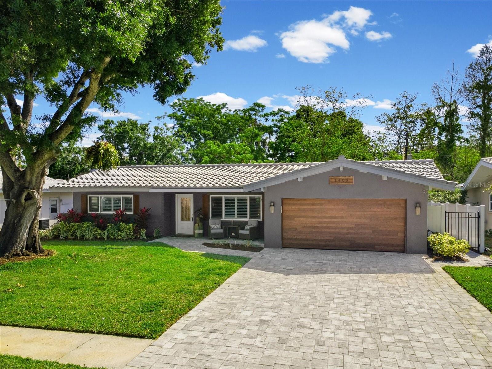 IMPERIAL PARK - Residential