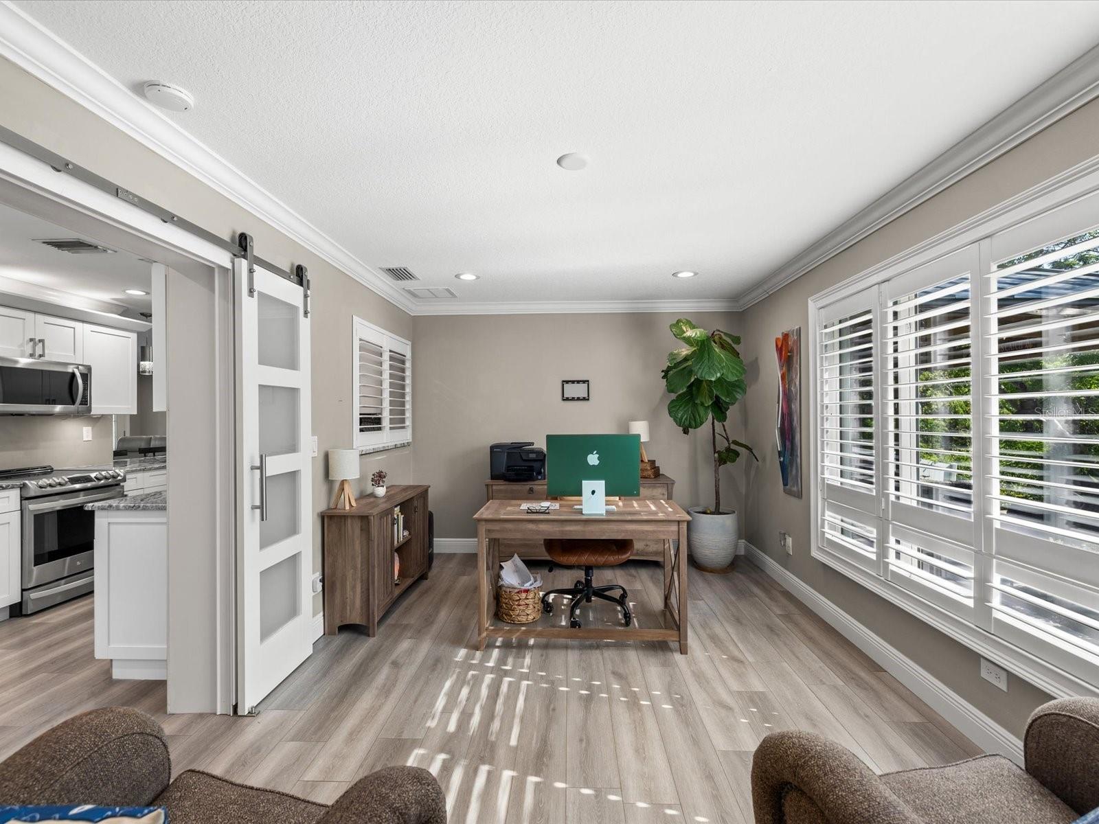 IMPERIAL PARK - Residential