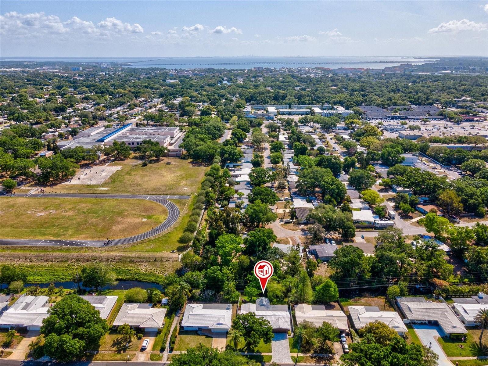 IMPERIAL PARK - Residential