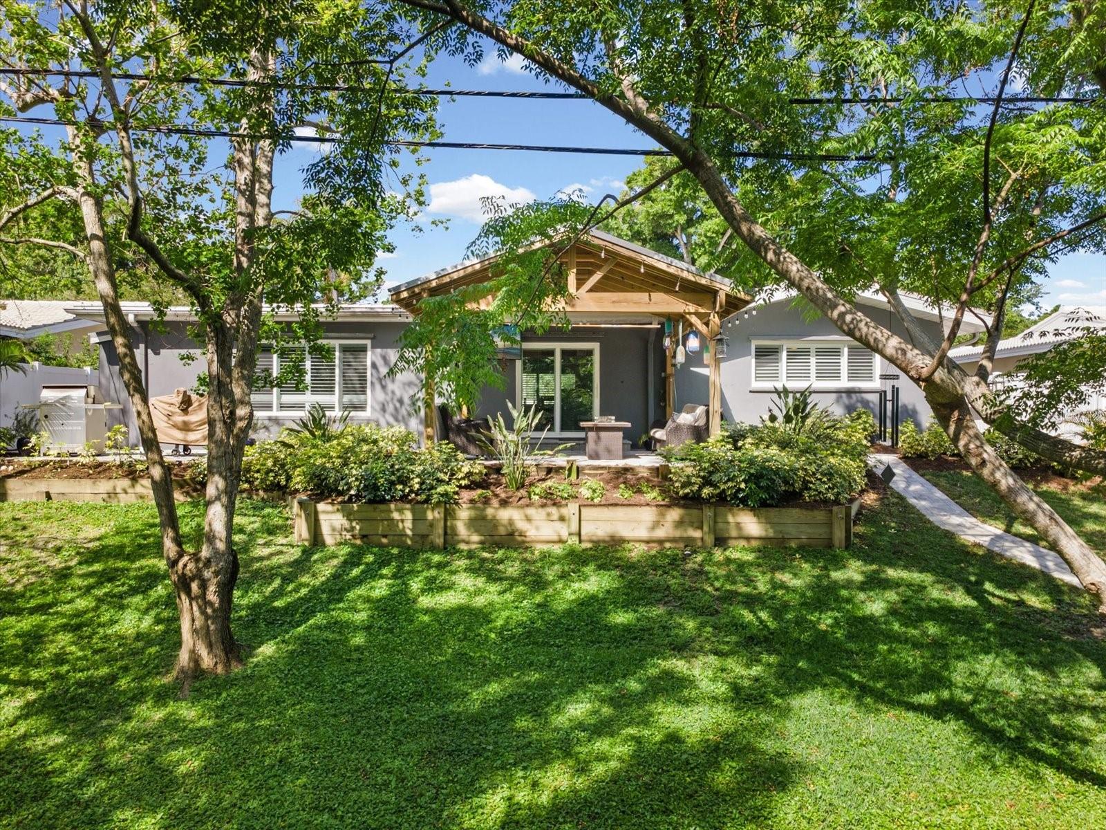 IMPERIAL PARK - Residential