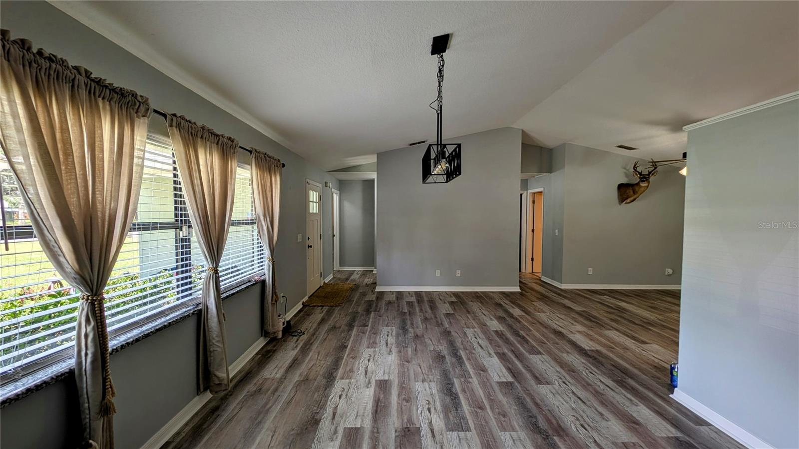 HILLCREST SUB - Residential