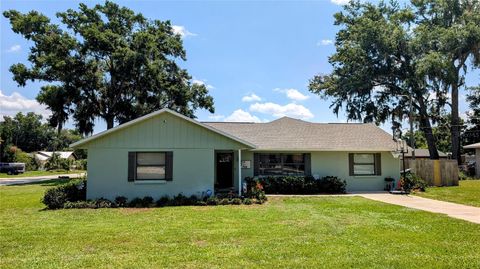 624 N LANIER AVENUE FORT MEADE FL 33841