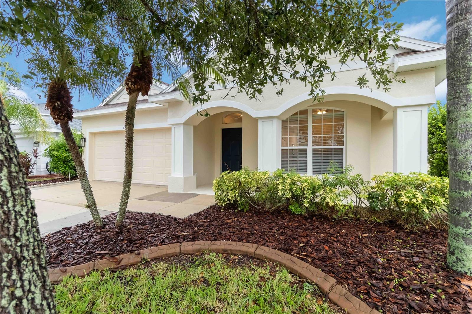 This beautifully remodeled 4-bedroom 2.5 bathroom home offers the perfect blend of modern updates and comfortable living. In addition there is an office/flex space ! NEW ROOF IN DEC 2024!! This home has been COMPLETELY renovated with stylish finishes throughout and is move-in ready. The brand new kitchen has beautiful cabinets with soft close drawers , leathered granite countertops, BRAND NEW APPLIANCES and a beverage cooler . The spacious layout includes an open-concept living/dining area, making it ideal for both everyday living and entertaining. Outside, enjoy a screened patio and fenced-in yard with stunning water views—perfect for relaxation or outdoor activities. Located in a community with low HOA fees, residents can take advantage of a fitness center, playground, and pool, making it the perfect place for families. The amenities are only steps away ! Love shopping? The Ellenton Outlet Mall is just a few minutes away as well as new shopping centers and dining options nearby. The close proximity to I-75 makes commuting a breeze !! Don’t miss the opportunity to own this stunning home in the highly sought-after neighborhood of Covered Bridge Estates .
The seller's preferred lender is offering $3000 towards closing costs and a FREE APPRAISAL!