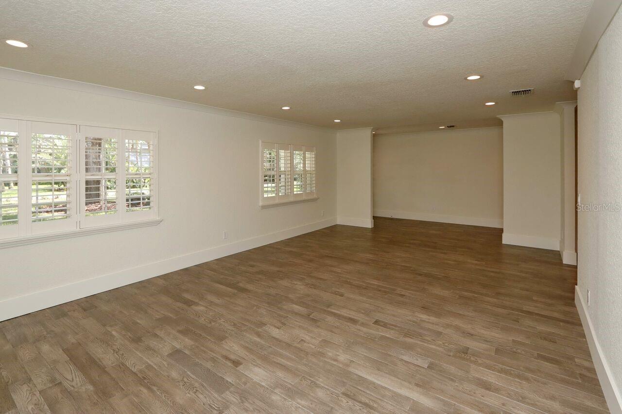 MACKENZIE - Residential Lease