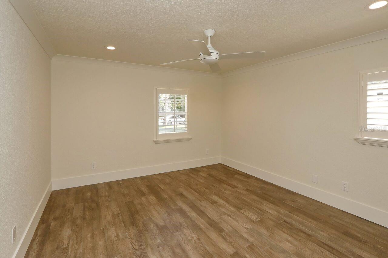 MACKENZIE - Residential Lease