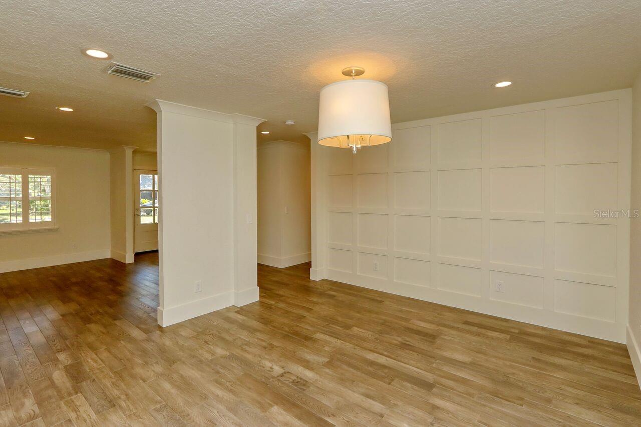 MACKENZIE - Residential Lease