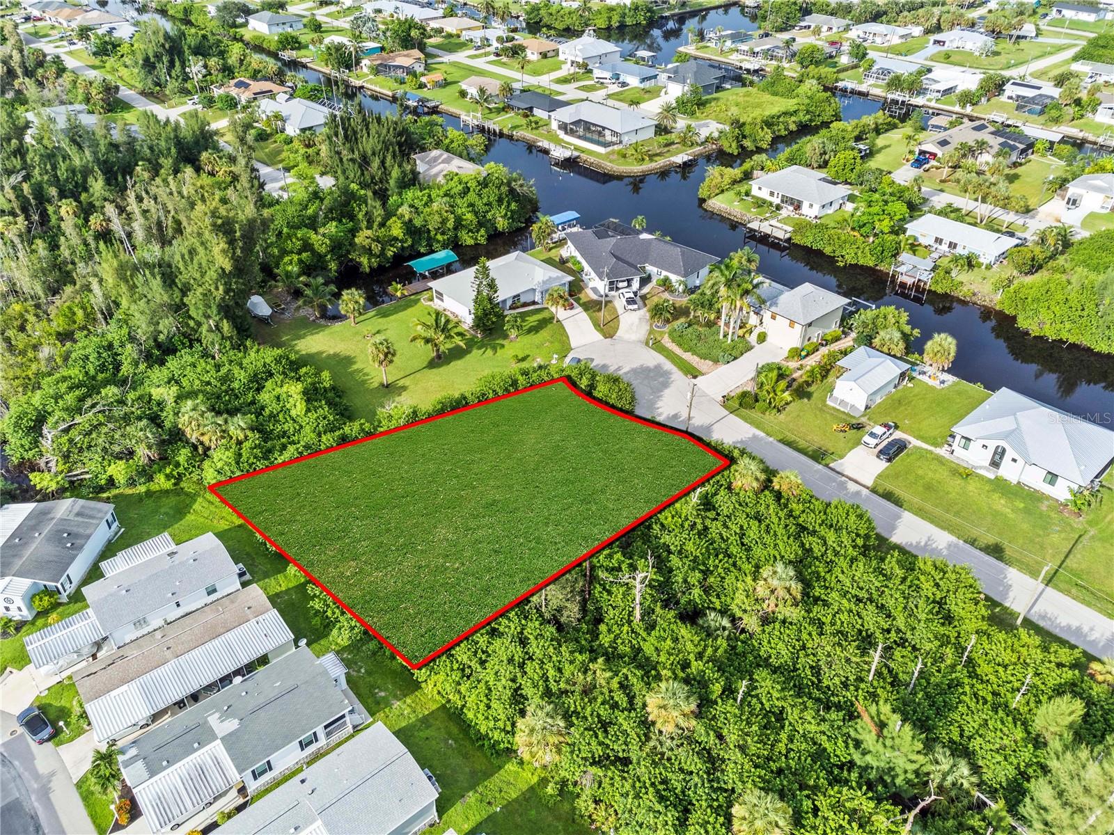 WATERWAY COLONY - Land