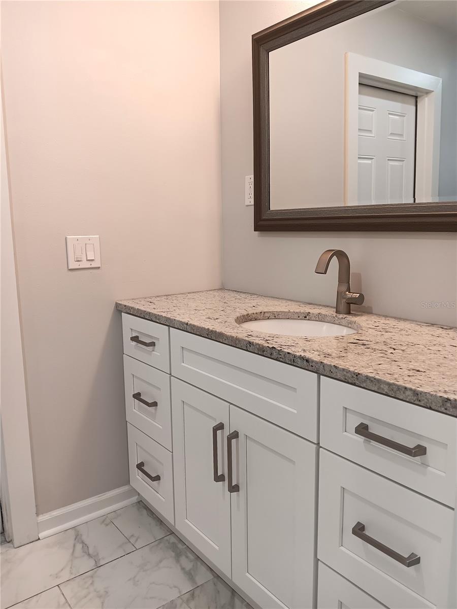 ARVIS CIRCLE - Residential Lease