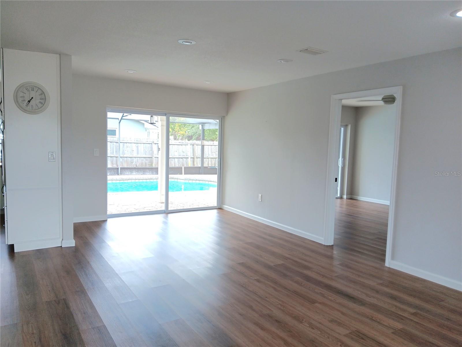 ARVIS CIRCLE - Residential Lease