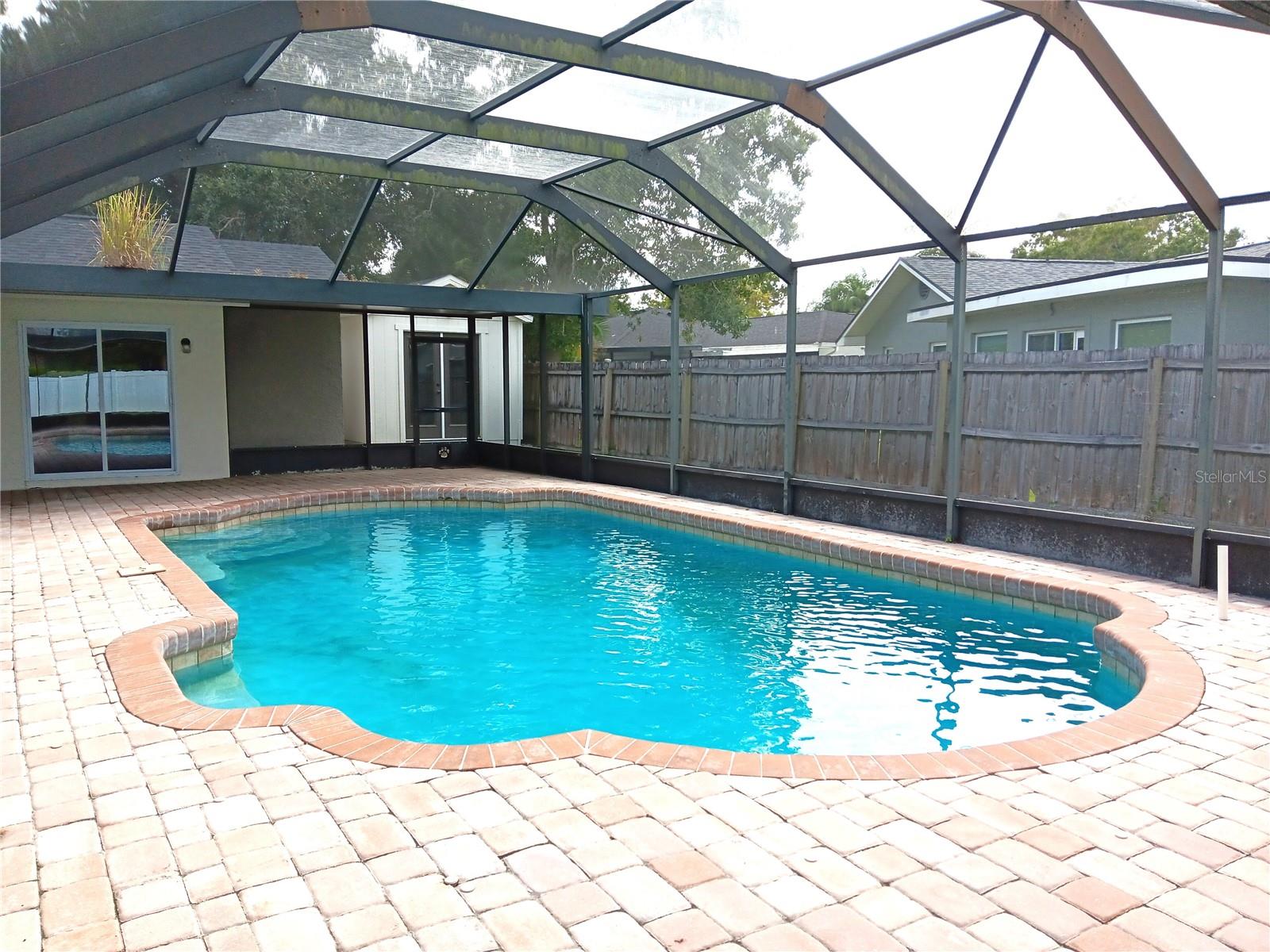ARVIS CIRCLE - Residential Lease