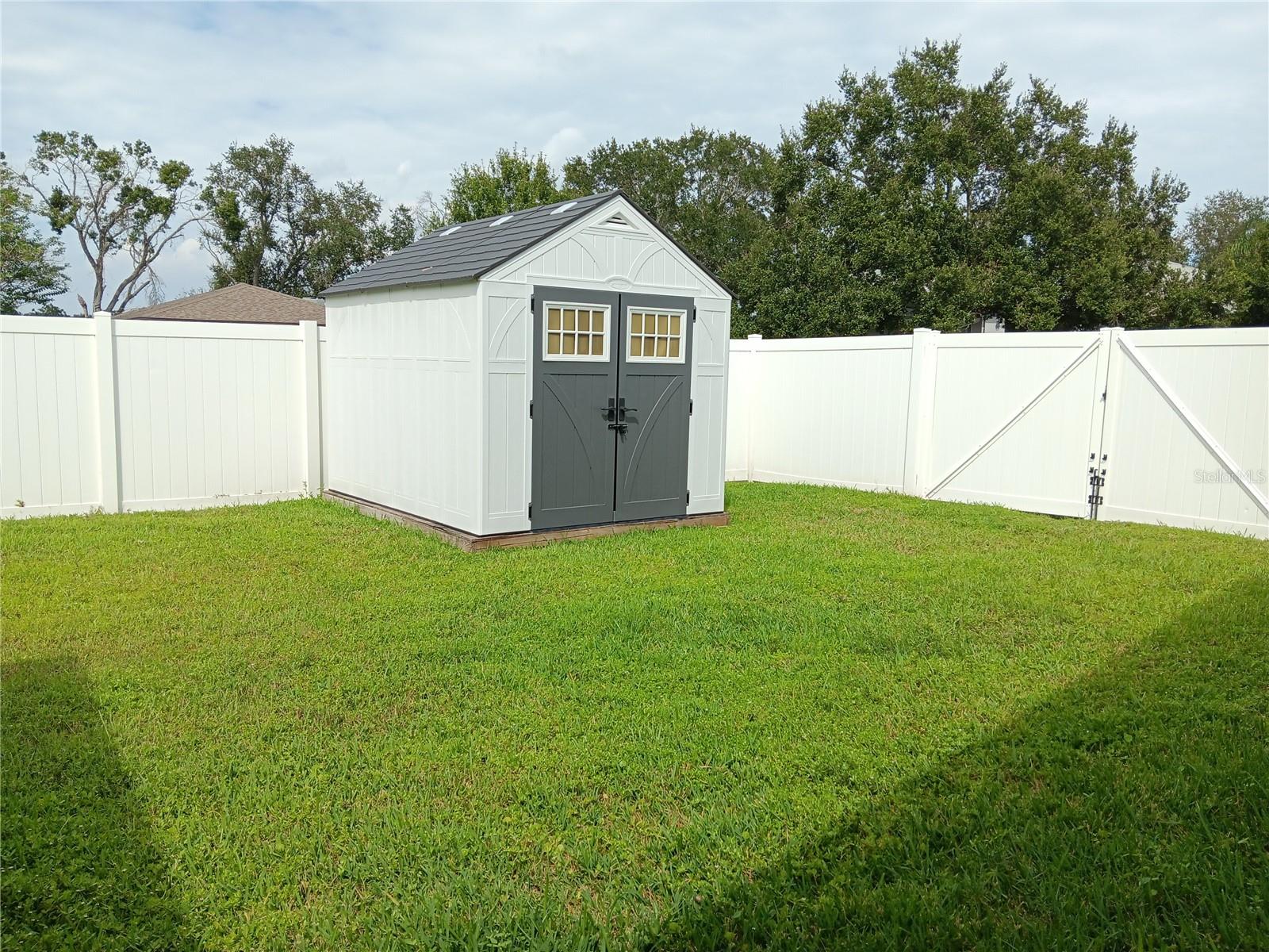 ARVIS CIRCLE - Residential Lease