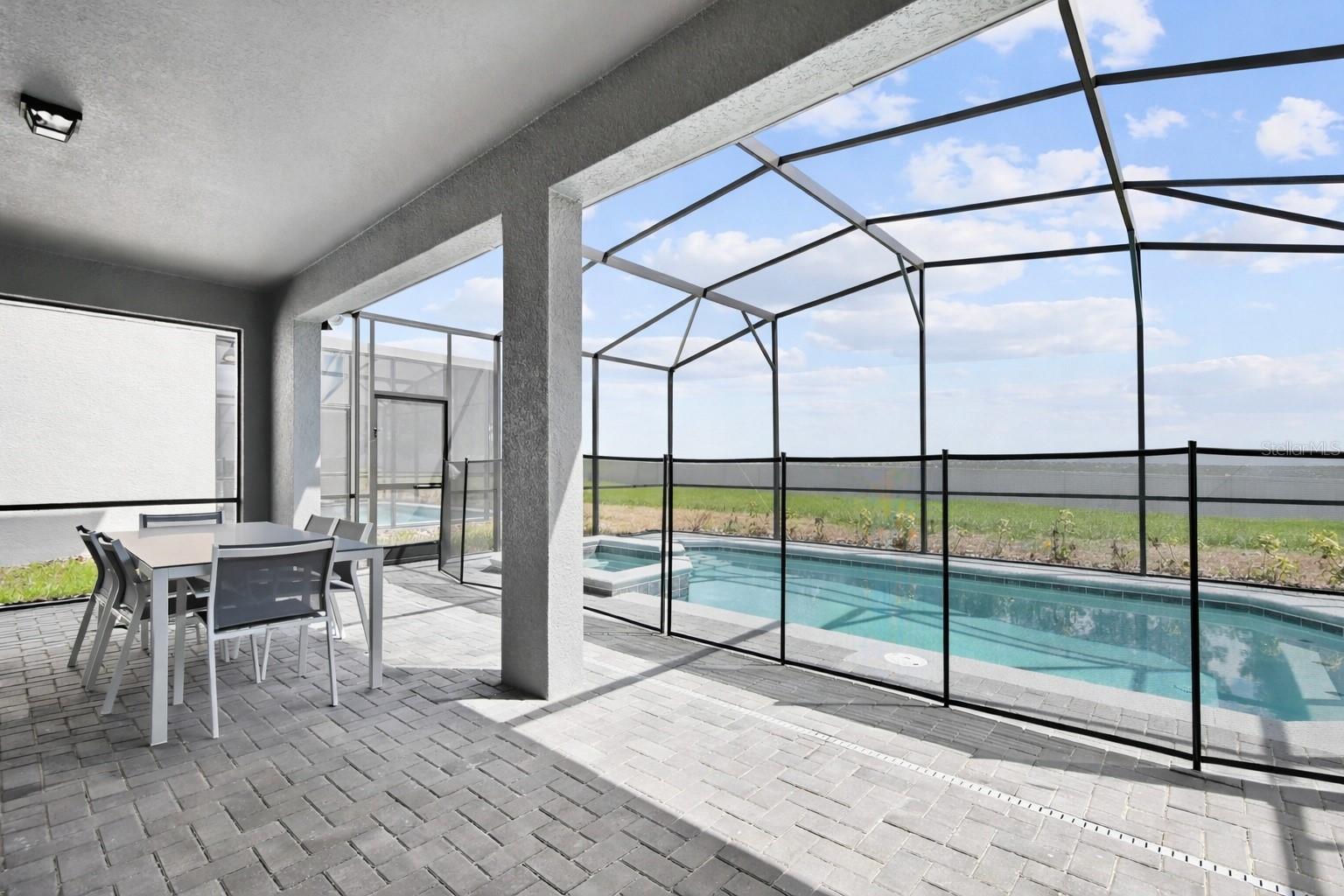 WINDSOR ISLAND RESIDENCE PH 3 - Residential