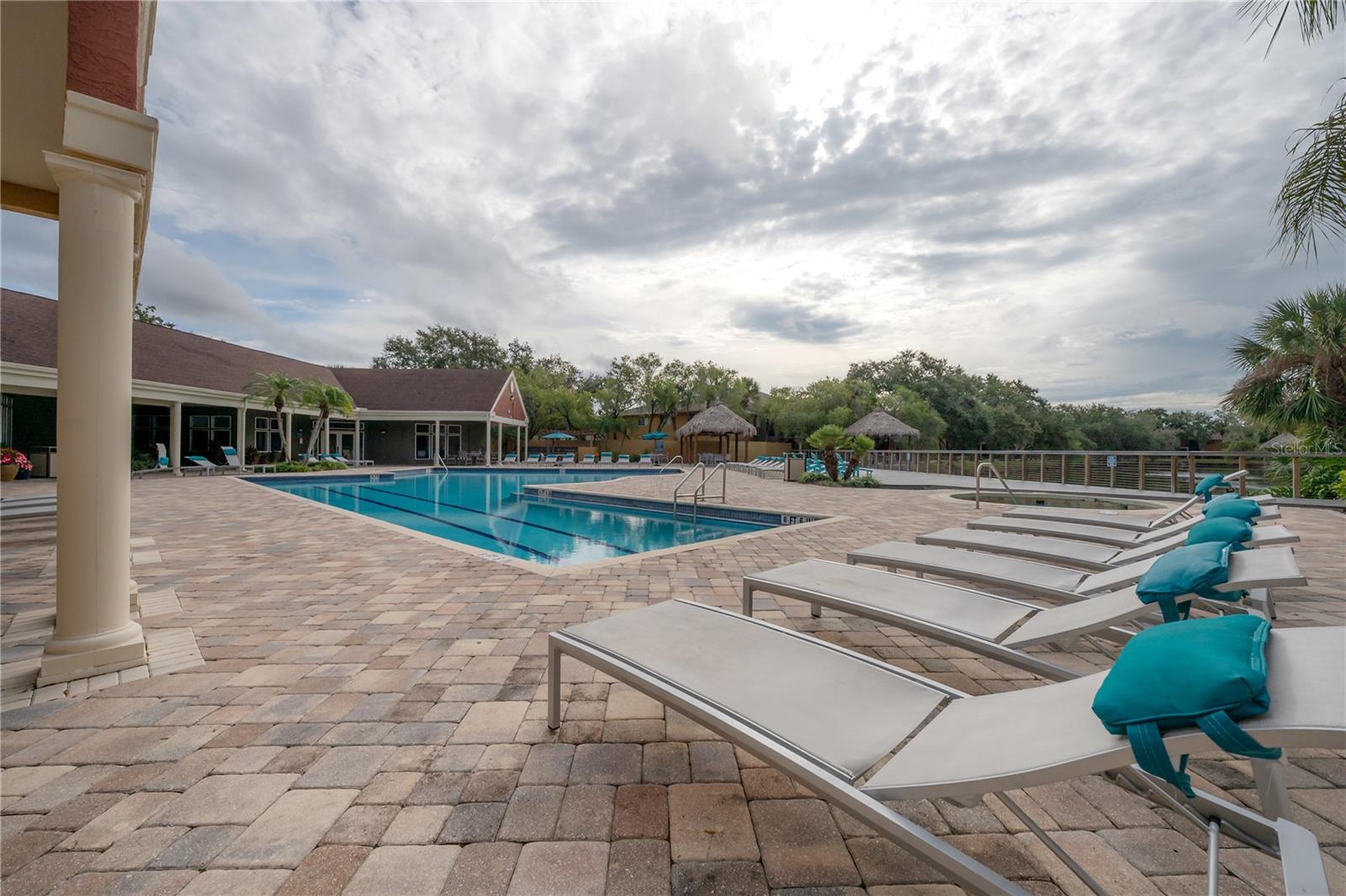 THE GALLERY AT BAYPORT CONDOMI - Residential