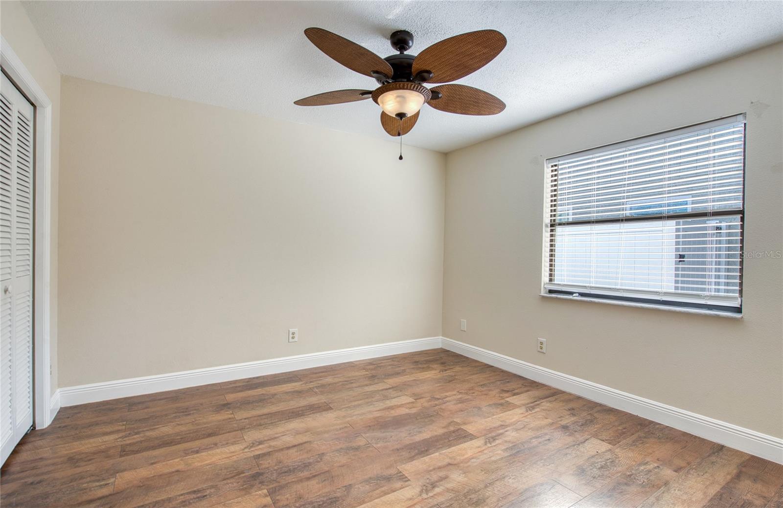 BROOKSTONE SUB - Residential Lease