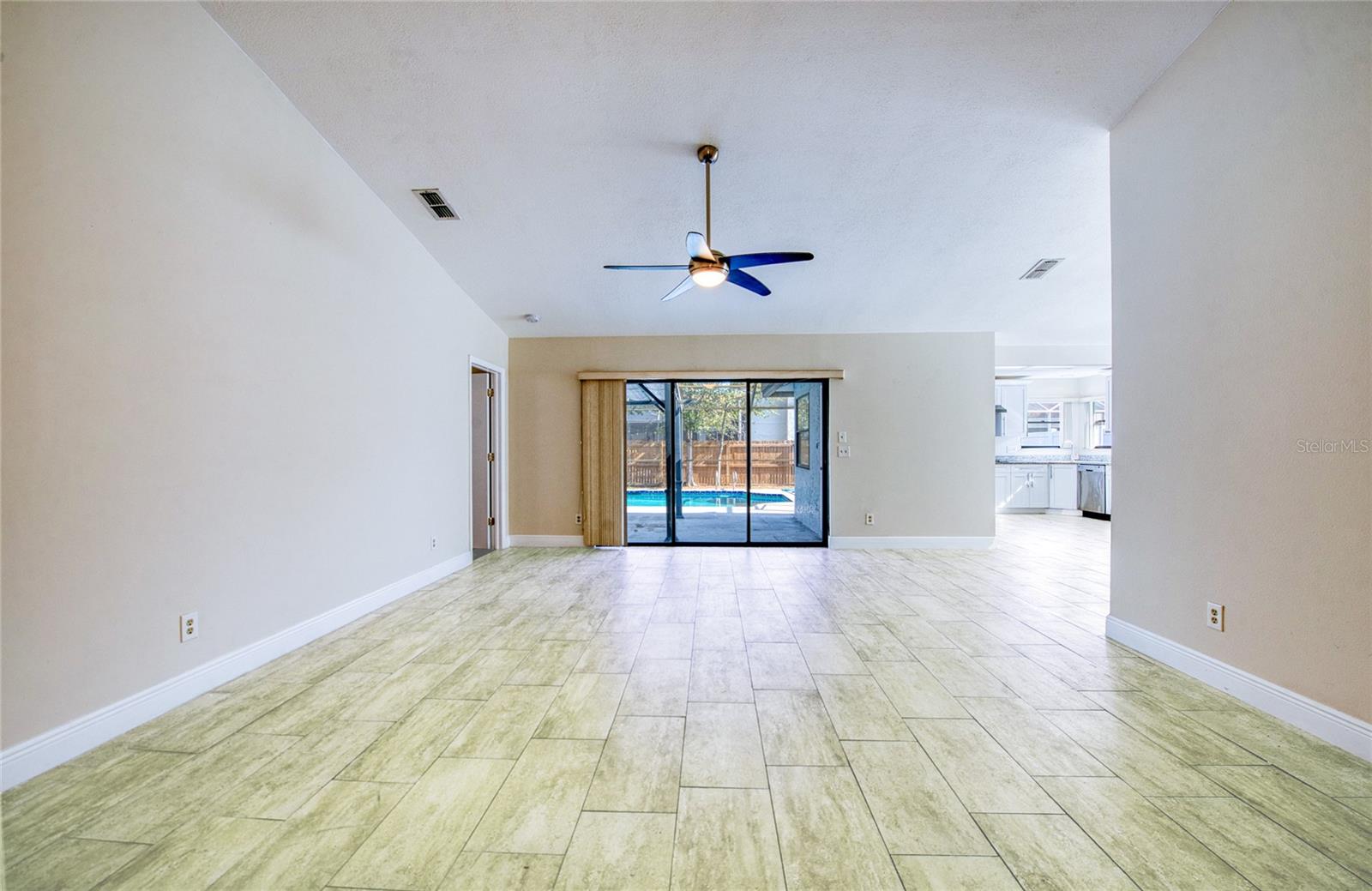 BROOKSTONE SUB - Residential Lease