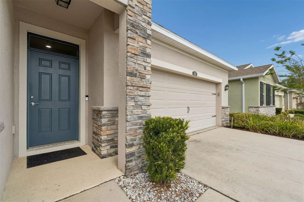 Photo of 1135 Pipestone Place, Wesley Chapel, FL 33543 (MLS # TB8490424)
