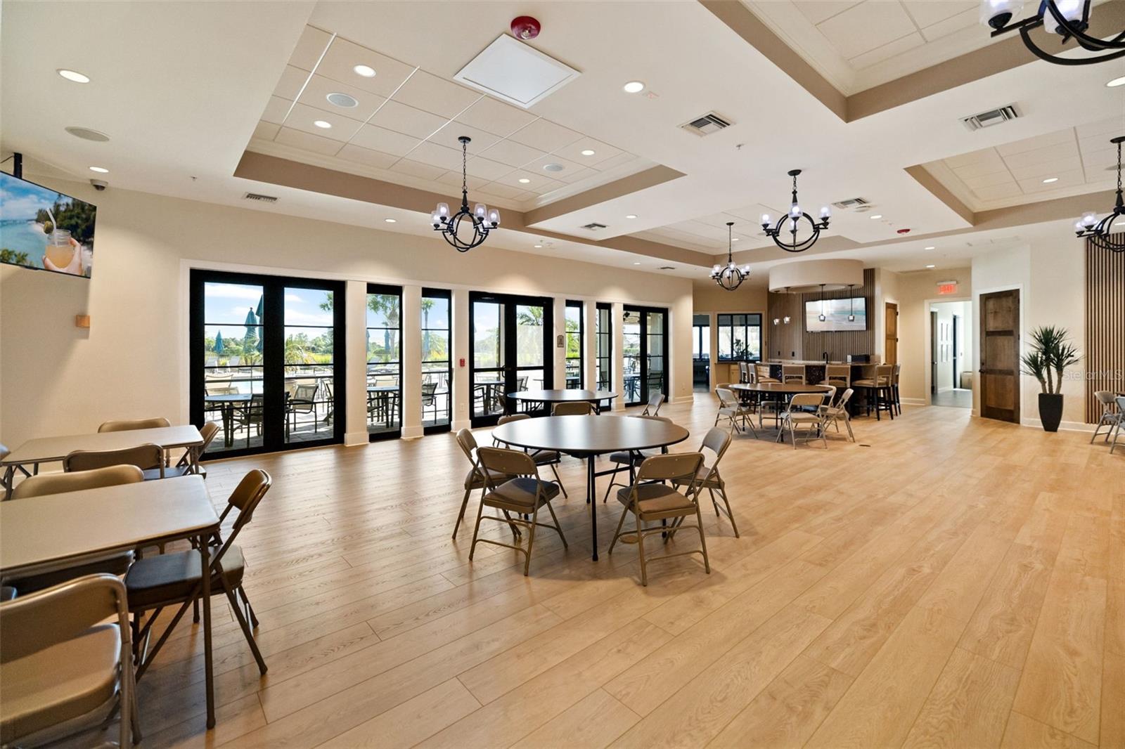 SANDHILL PRESERVE - Residential