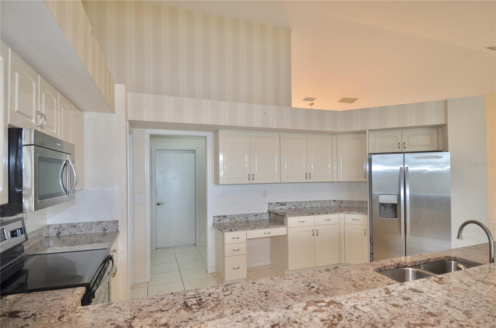 WHITESTONE AT SOUTHWOOD PH 03 - Residential