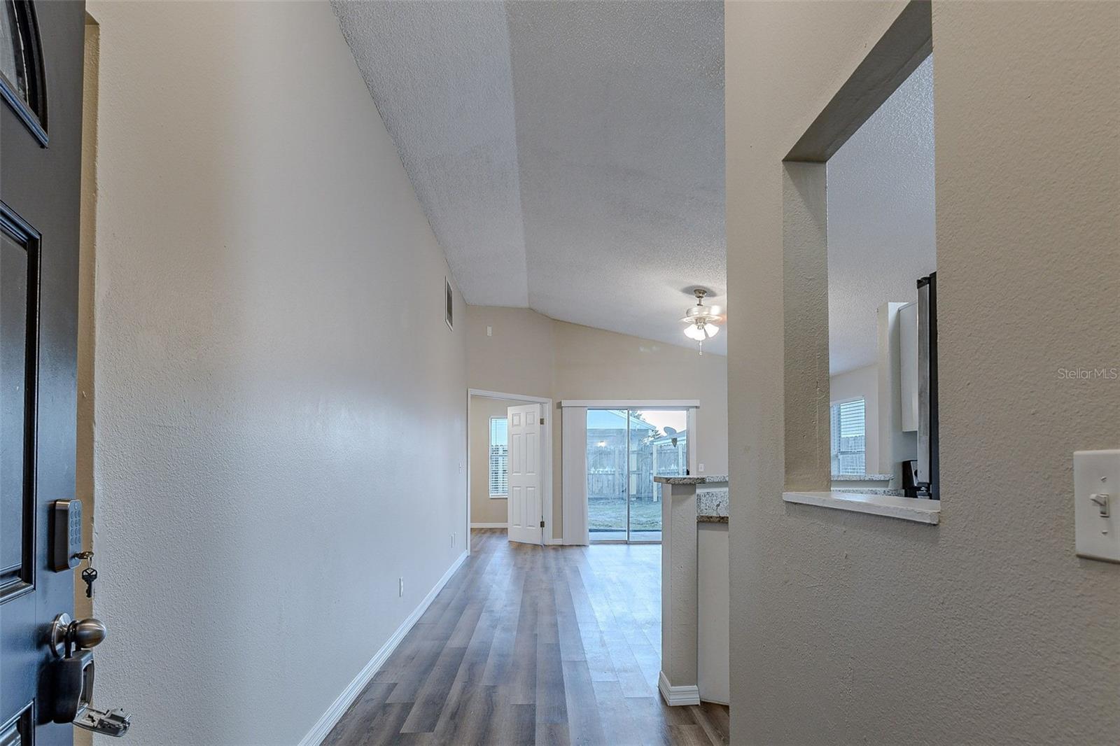 5436 WOOD CROSSING STREET
