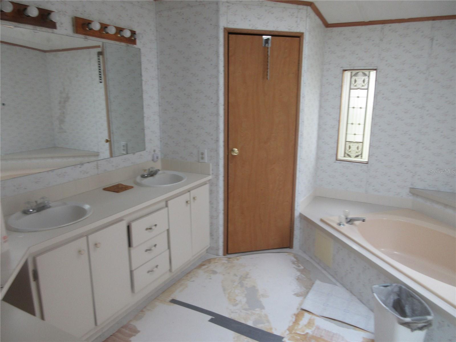 SILVER LAKES ACRES UN 02 - Residential