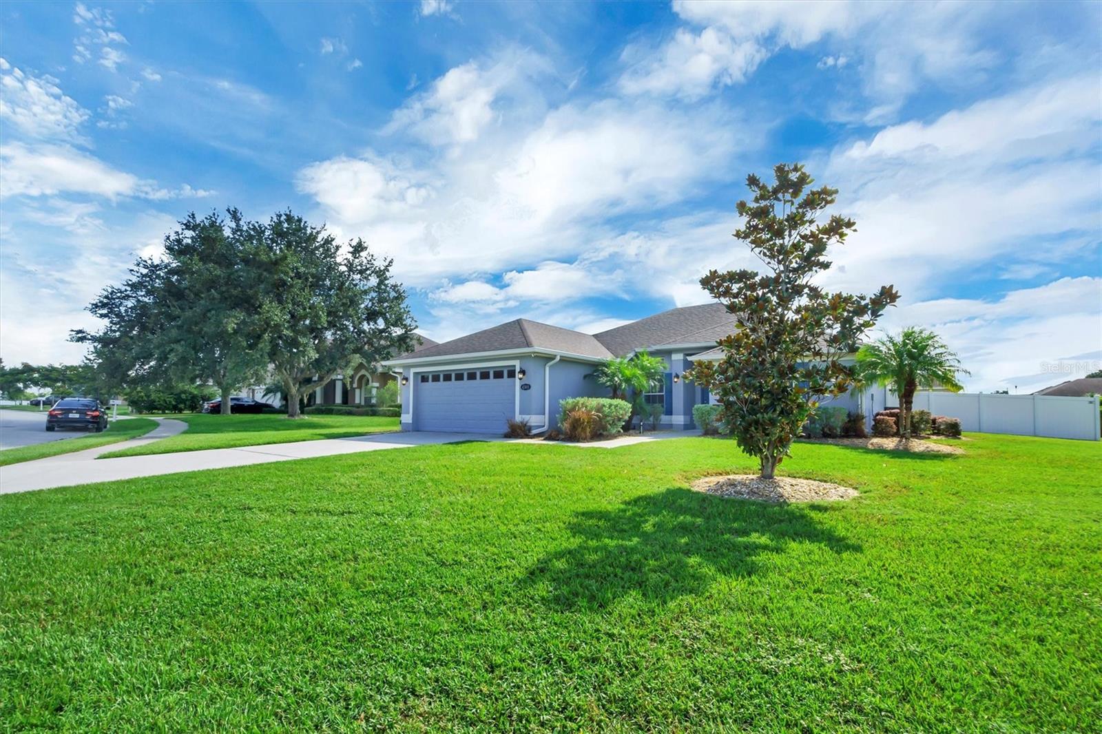 4569 MANDOLIN BOULEVARD