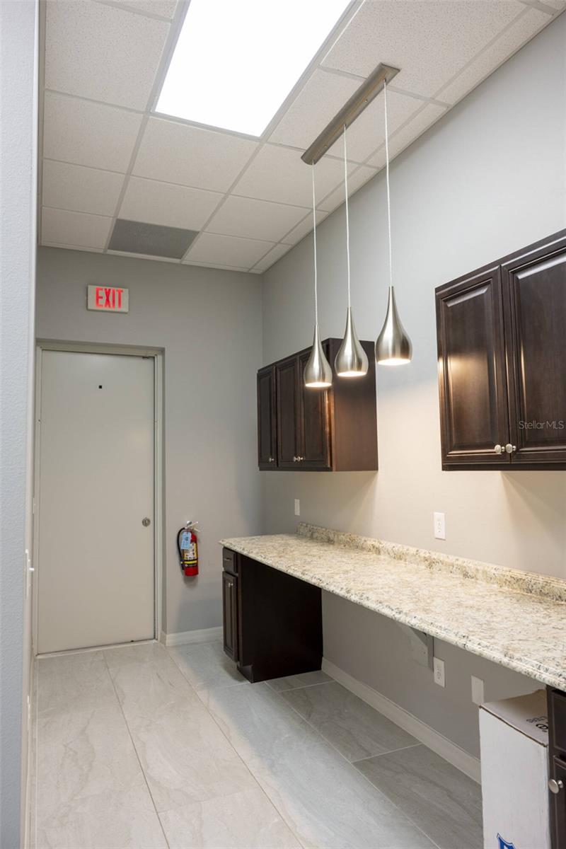 WHEELER CORNERS PH 2 - Commercial Lease