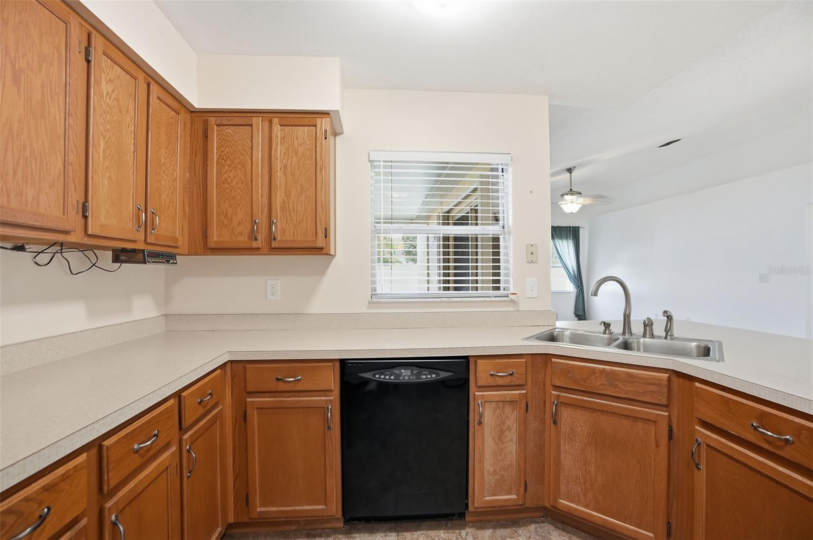 HUNTERS RIDGE - Residential