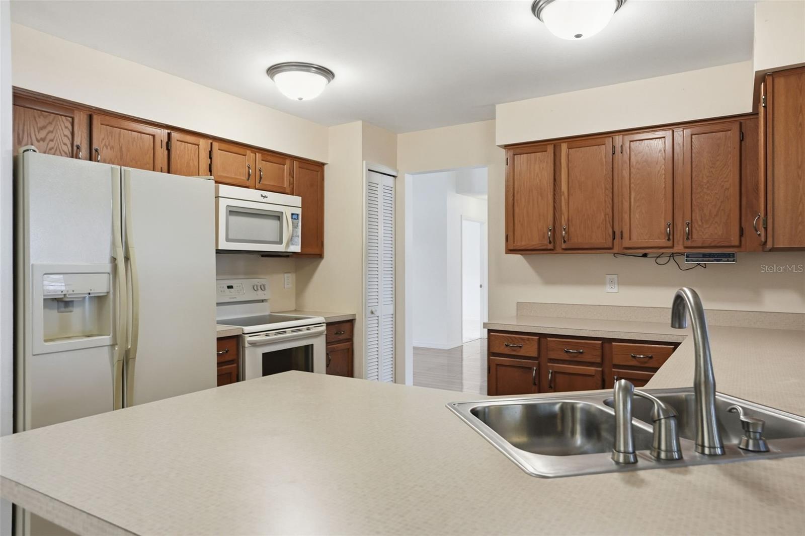 HUNTERS RIDGE - Residential