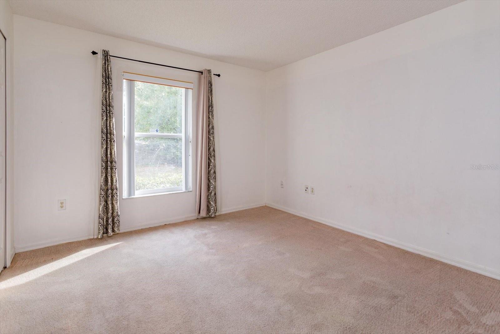 SANDHURST - Residential