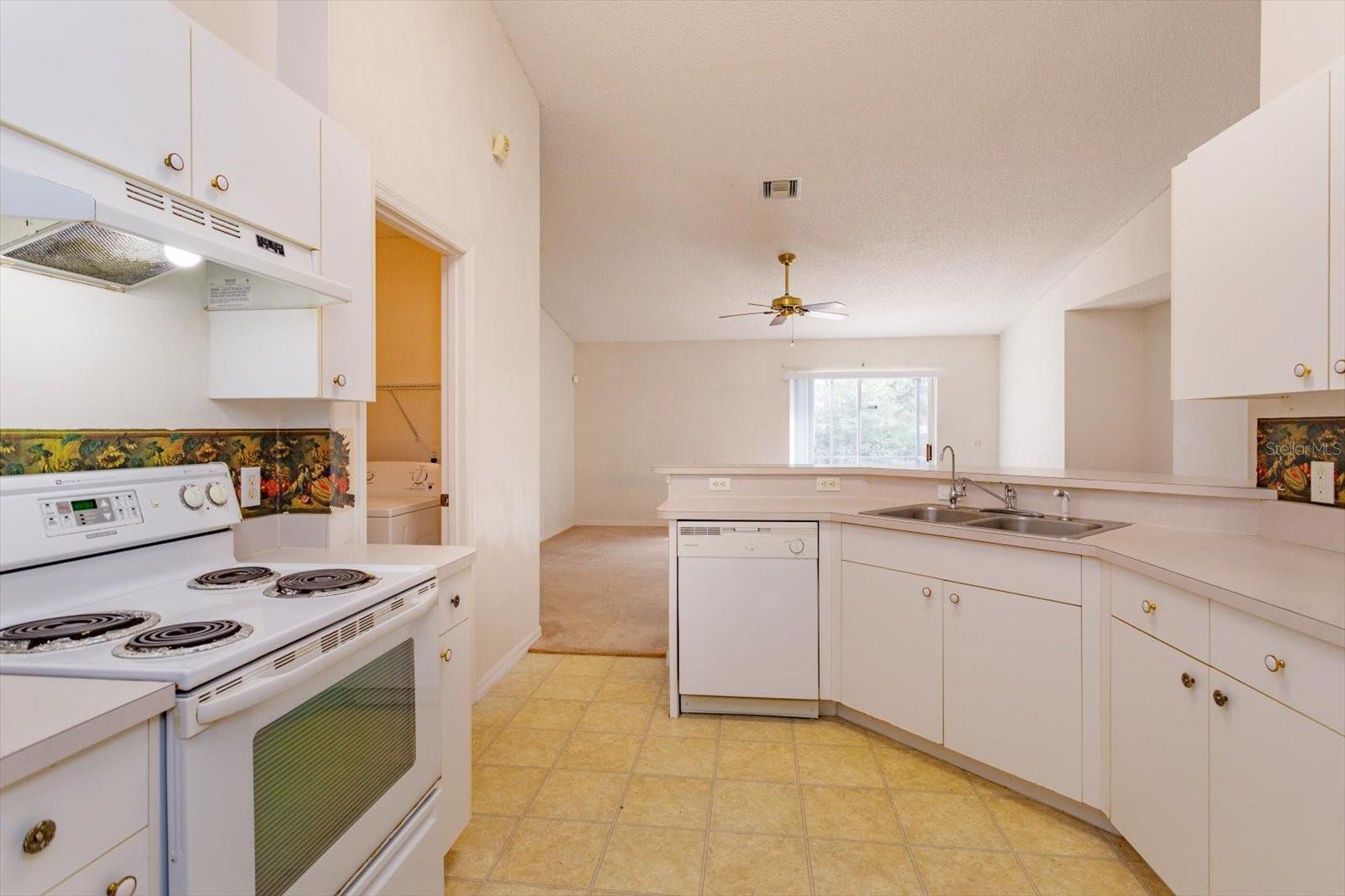 SANDHURST - Residential