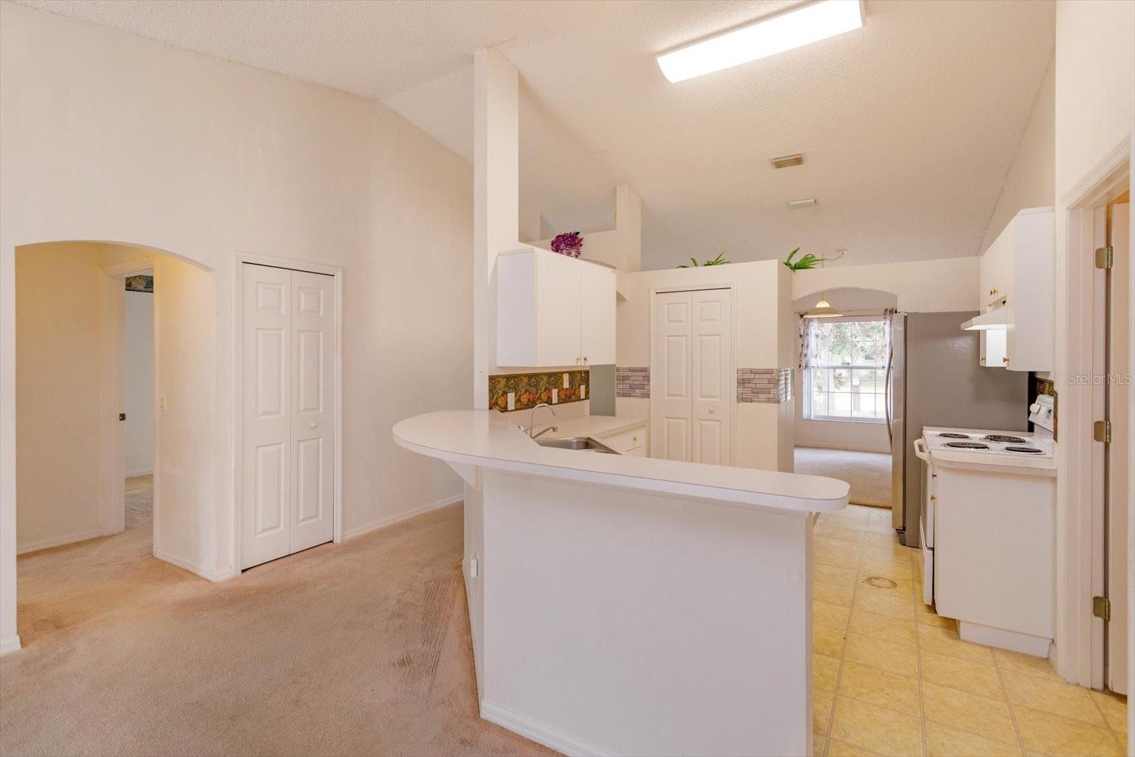 SANDHURST - Residential