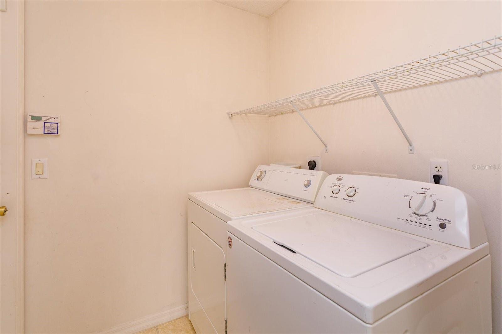 SANDHURST - Residential