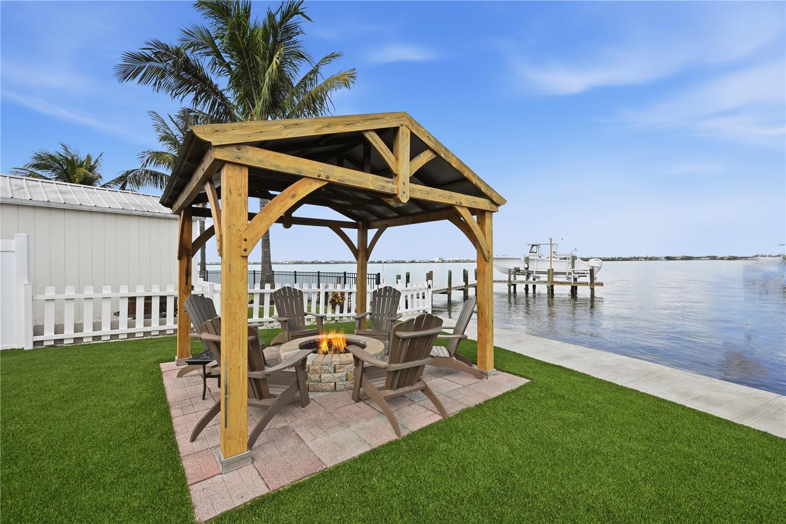 HARBOR HAVEN - Residential