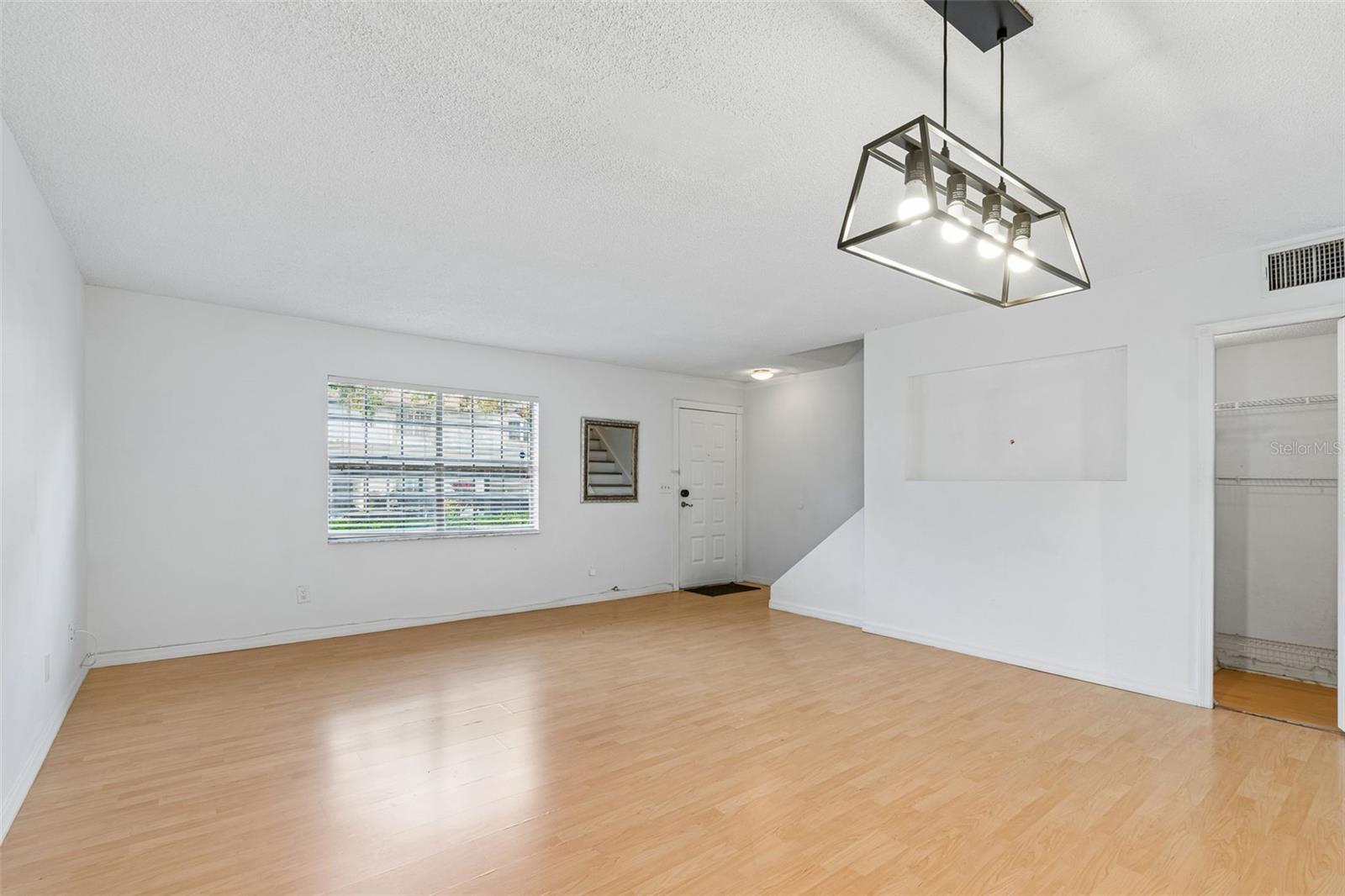 EASTWOOD SHORES 5 - Residential Lease