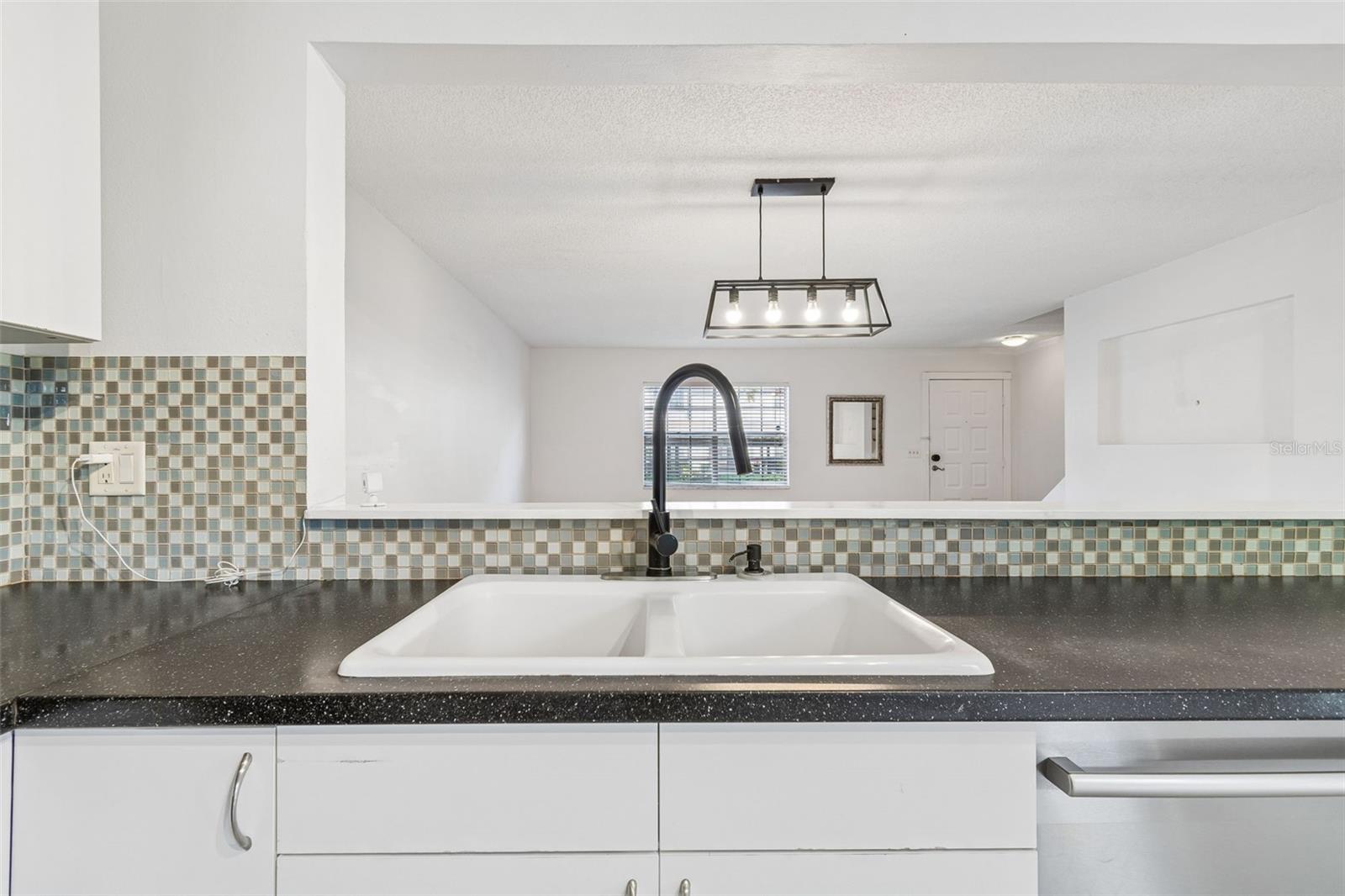 EASTWOOD SHORES 5 - Residential Lease